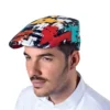 Chico con gorra de cocina Egochef Coppola, estampado con motivos gráficos