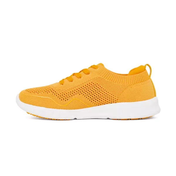 Zapatillas unisex Suecos Lätt en color naranja, ergonómicas y transpirables, con talón reforzado y suela antideslizante.