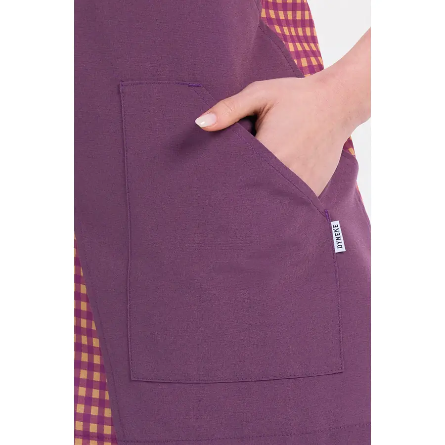 Estola Dyneke Cruzada Cuadro Granate 8156320 2 Estola cruzada combi cuadro granate Dyneke 8156320, detalle de bolsillo liso