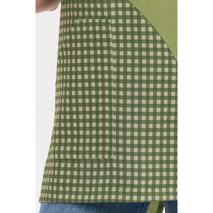 Estola Dyneke Cruzada Cuadro Verde 8156385 4 Estola cruzada cuadro verde Dyneke 8156385, detalle de bolsillo de cuadros