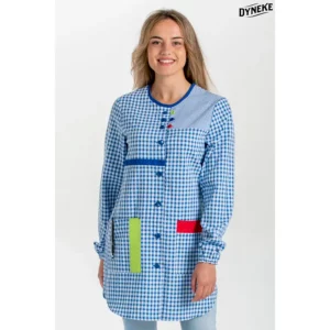 Bata profesora azul trabillas colores Dyneke 8320969, vista frontal con modelo