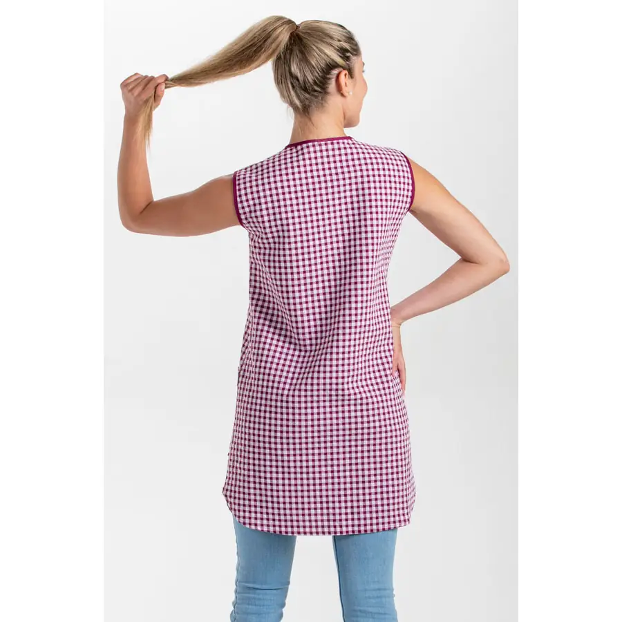 Bata Dyneke Cremallera Morada 8322186 4 Bata cremallera s/m morada Dyneke 8322186, vista trasera con modelo