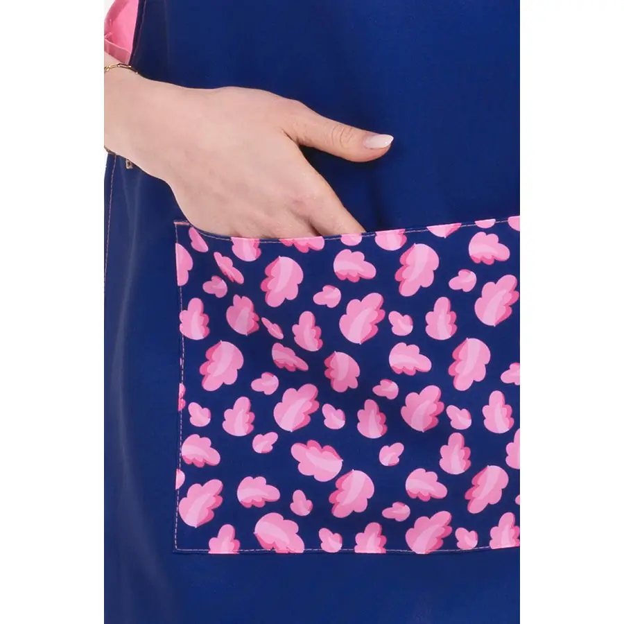 Estola Dyneke Dragón Rosa 8363850 4 Estola maestra dragón rosa Dyneke 8363850, detalle de bolsillo estampado