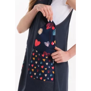 Pichi maestra tejano corazones Dyneke 8642775, detalle de estampado de corazones