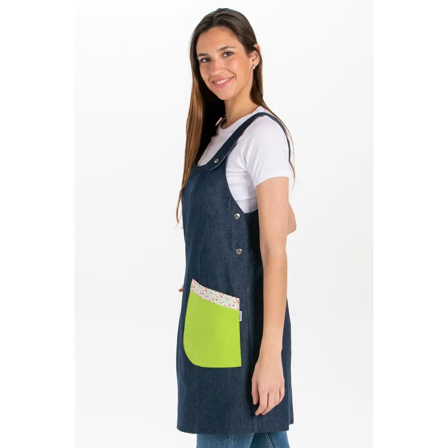 Pichi Dyneke Tejano Contraste 8730447 3 Pichi maestra tejano contraste Dyneke 8730447, vista lateral con modelo