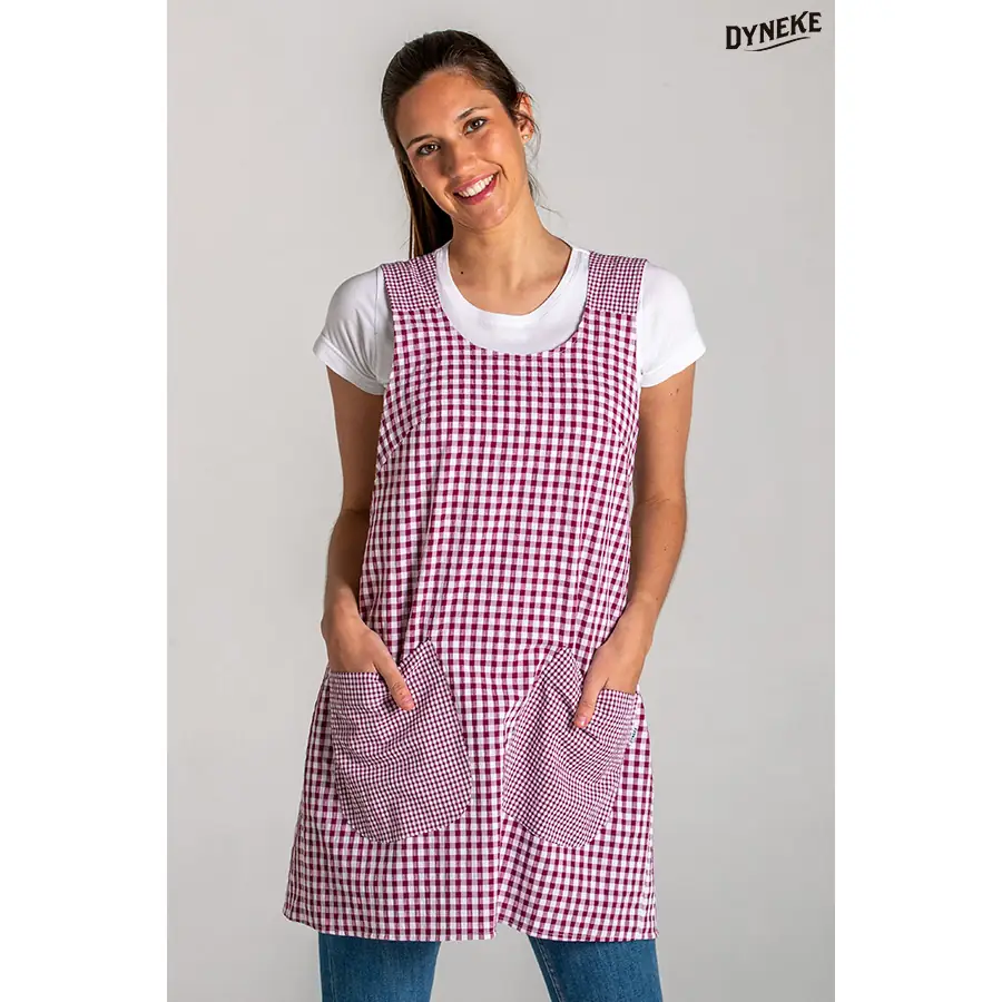 Estola Dyneke Teacher Morado 8959186 1 Estola teacher cuadro morado Dyneke 8959186, vista frontal con modelo