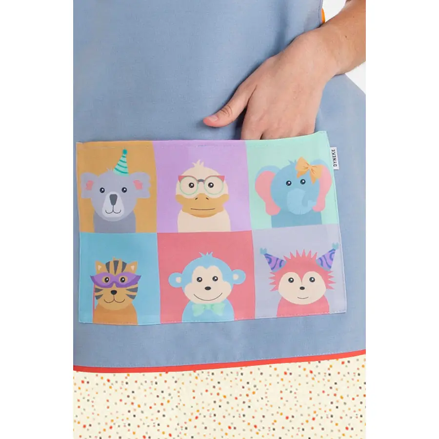 Estola Dyneke Mascotas 8979389 4 Estola maestra mascotas Dyneke 8979389, detalle de bolsillo estampado