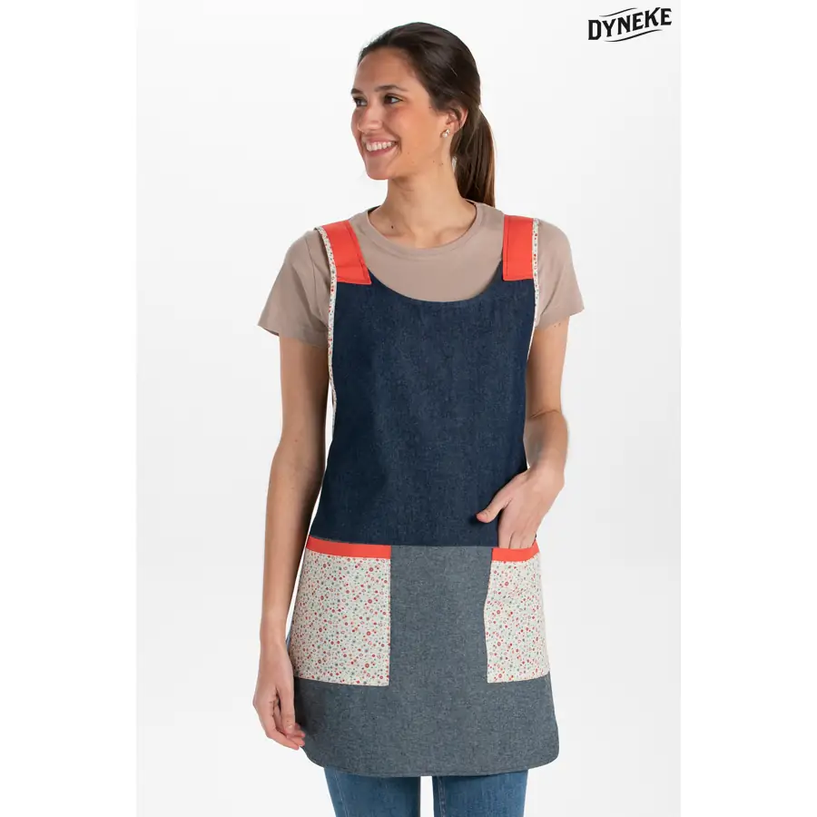 Estola Dyneke Tejana Liberty 8984447 1 Estola profesora tejana liberty Dyneke 8984447, vista frontal con modelo