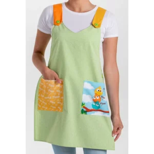 Estola maestra infantil pio pio Dyneke 8995224, detalle de bolsillos estampados