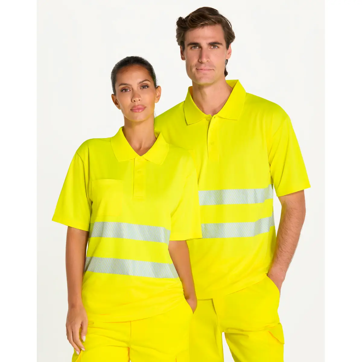 Polo alta visibilidad manga corta JHK HV02U00 1 Polo JHK HV02U00 en amarillo flúor, vista frontal en dos modelos