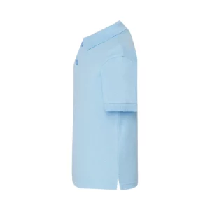 Polo infantil JHK PKID210 en azul cielo, vista lateral