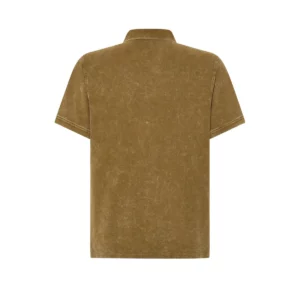 Polo JHK PORA210 en ocre lavado, vista trasera