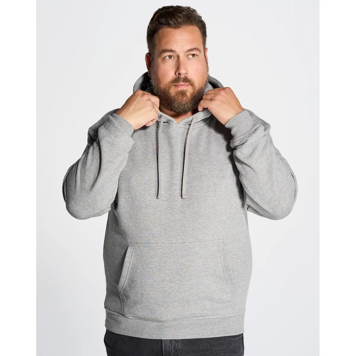 Sudadera JHK SWRAKNGKS 1 Sudadera JHK SWRAKNGKS, vista frontal con persona