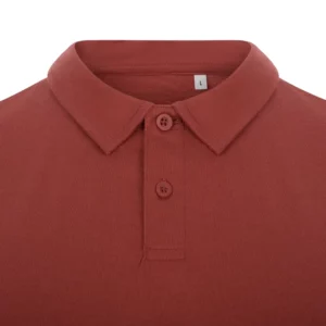 Polo Mukua CREEK en color Terracotta, detalle del interior del cuello