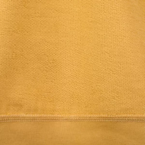 Sudadera Mukua STCN300U en Curry, detalle de la prenda