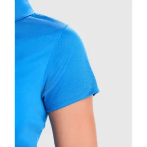 Polo Roly MONZHA WOMAN en azul royal, detalle de la manga
