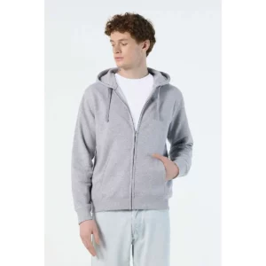 Sudadera SOL’S 03105, vista frontal con persona