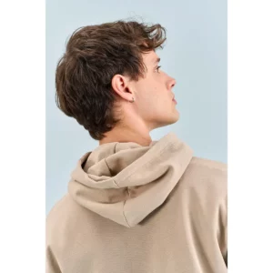 Sudadera SOL’S 03815, vista trasera con persona