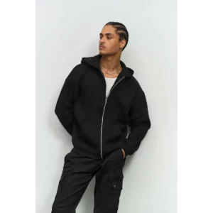 Sudadera SOL’S 04818, vista frontal con persona