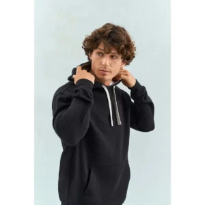Sudadera SOL’S 04853, vista frontal con persona