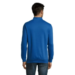 Sudadera SOL’S 02088, vista trasera con persona