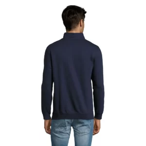 Sudadera SOL’S 02088, vista trasera con persona