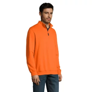 Sudadera SOL’S 02088, vista lateral con persona