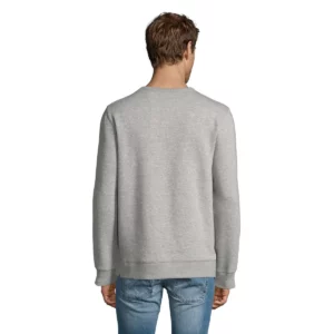 Sudadera SOL’S 02990, vista trasera con persona