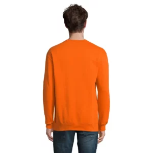 Sudadera SOL’S 03814, vista trasera con persona