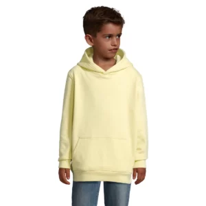 Sudadera SOL’S 04238, vista frontal con persona