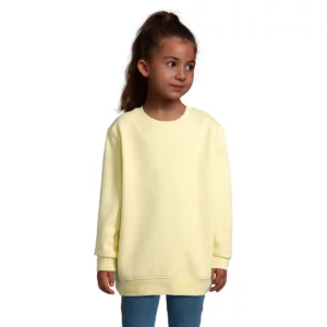 Sudadera SOL’S 04239, vista frontal con persona