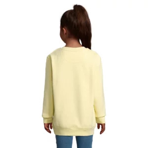Sudadera SOL’S 04239, vista trasera con persona