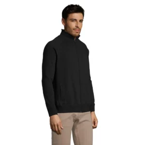 Sudadera SOL’S 47200, vista lateral con persona