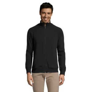 Sudadera SOL’S 47200, vista frontal con persona