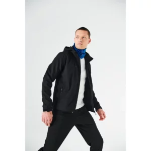 Chaqueta hombre CLIQUE CLASSIC SOFTSHELL HOODY 0200912, vista frontal abierta con modelo