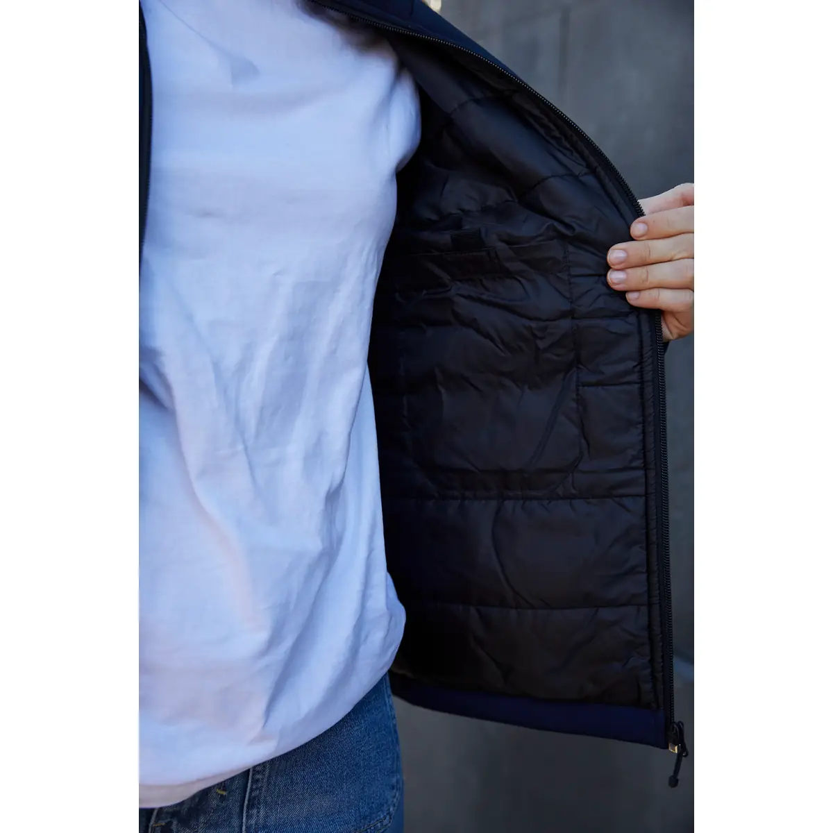 Chaqueta hombre CLIQUE PADDED SOFTSHELL JACKET 0200954 29 Chaqueta hombre CLIQUE PADDED SOFTSHELL JACKET 0200954 / Chaqueta mujer CLIQUE PADDED SOFTSHELL JACKET WOMEN 0200957, detalle interior