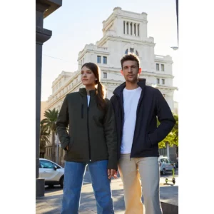Chaqueta mujer CLIQUE PADDED SOFTSHELL JACKET WOMEN 0200957, dos modelos en exterior