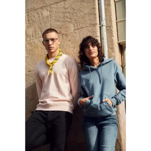 Sudadera unisex CLIQUE MIAMI ROUNDNECK 0201030 / Sudadera unisex CLIQUE MIAMI HOODY 0201031, con modelo