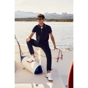 Polo hombre CLIQUE SEATTLE 028242, con modelo