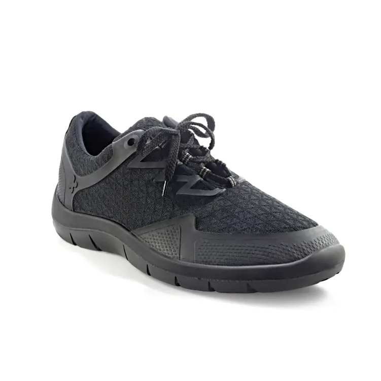 Zapatilla de trabajo Codeor Deportiv@ 1 Codeor Deportiv@ negro, vista de tres cuartos