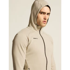 Chaqueta hombre CRAFT ADV UNIFY FZ HOOD 1909132, Hay, con modelo, vista frontal con capucha puesta