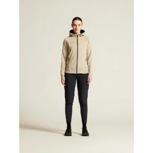 Chaqueta mujer CRAFT ADV UNIFY FZ HOOD 1909133, Hay, con modelo, vista frontal de cuerpo entero