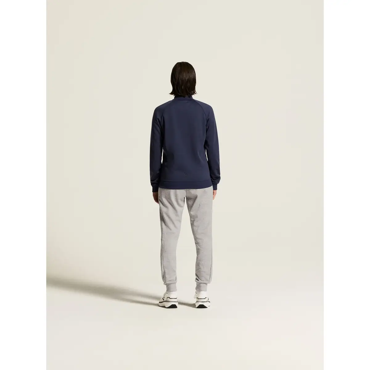 Chaqueta mujer CRAFT ADV UNIFY JACKET 1909135 21 Chaqueta mujer CRAFT ADV UNIFY JACKET 1909135, Navy, con modelo, vista posterior de cuerpo entero