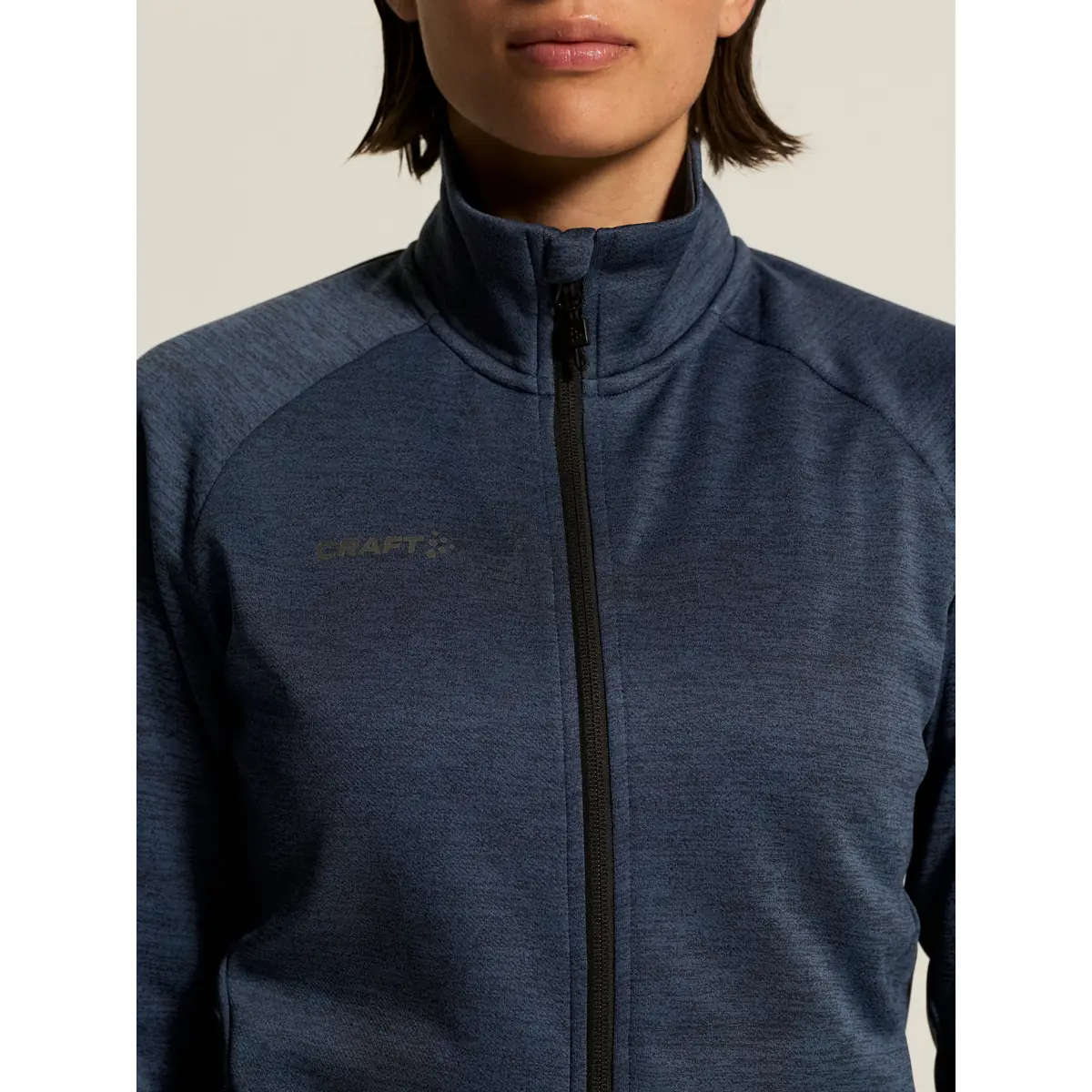 Chaqueta mujer CRAFT ADV UNIFY JACKET 1909135 31 Chaqueta mujer CRAFT ADV UNIFY JACKET 1909135, Blaze melange, con modelo, detalle de cuello y pecho