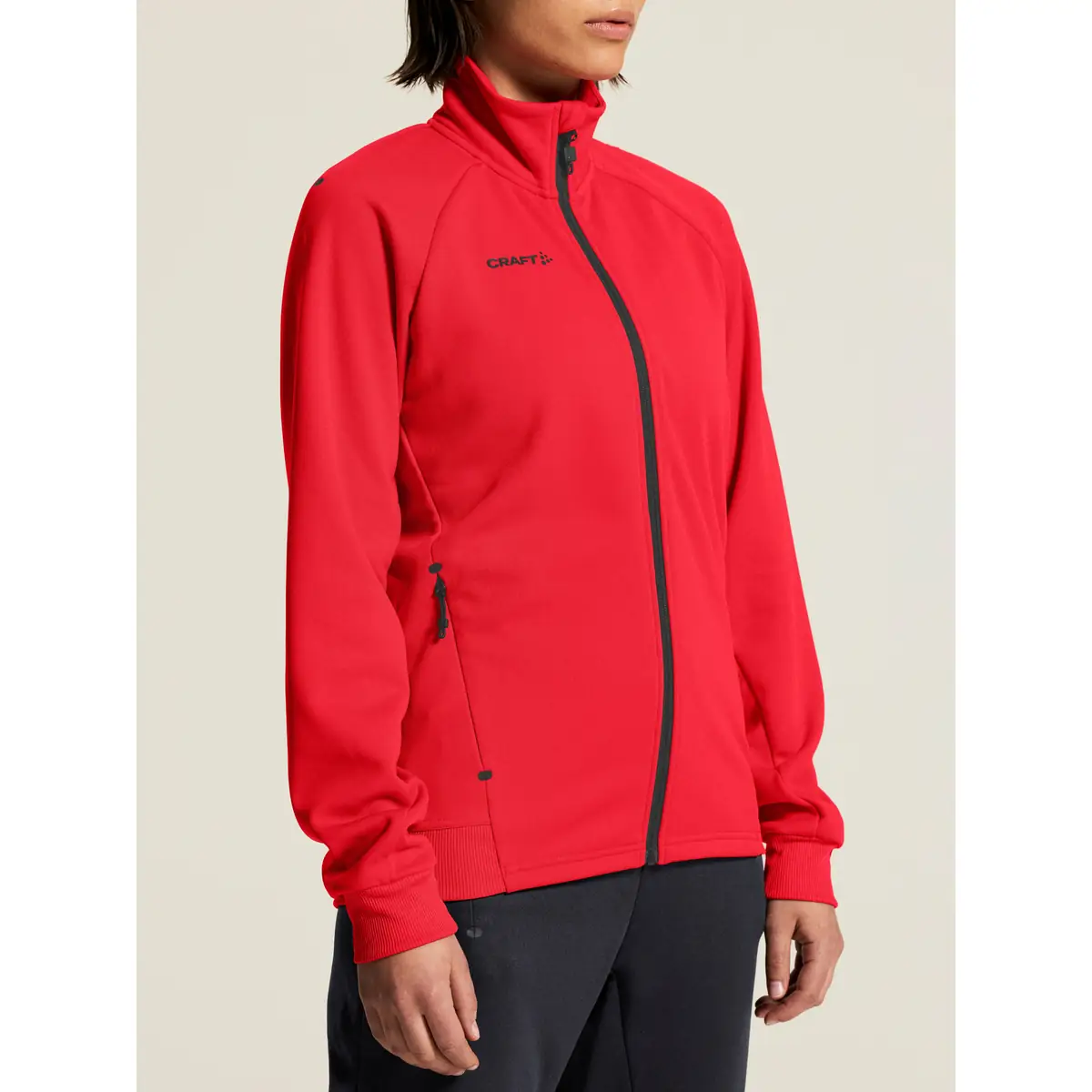 Chaqueta mujer CRAFT ADV UNIFY JACKET 1909135 44 Chaqueta mujer CRAFT ADV UNIFY JACKET 1909135, Bright red, con modelo, detalle frontal