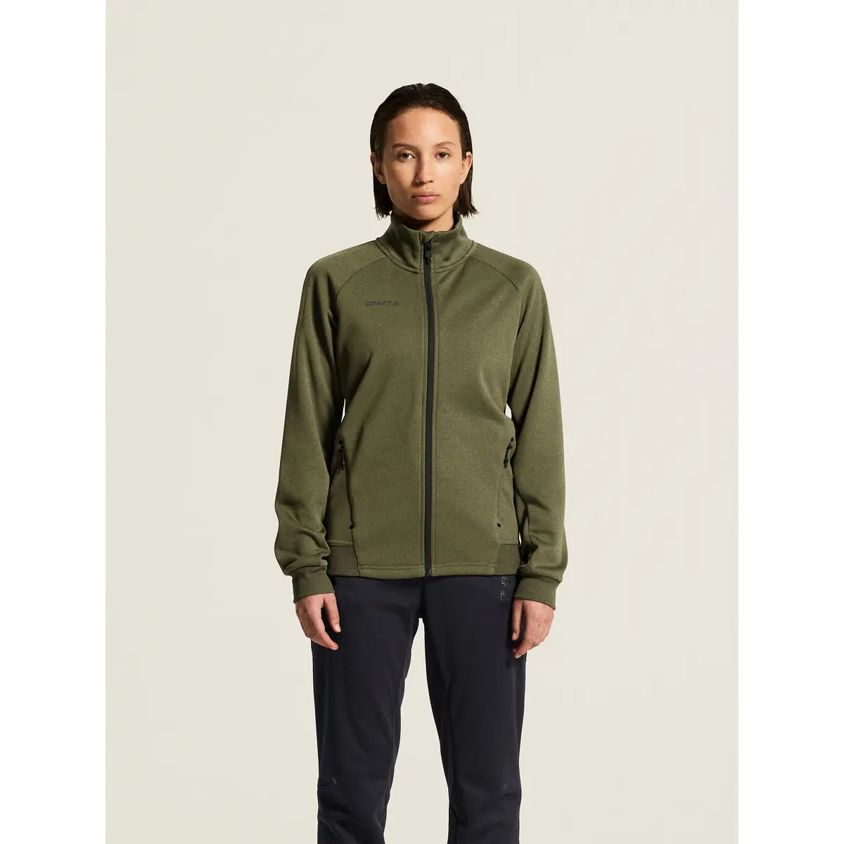 Chaqueta mujer CRAFT ADV UNIFY JACKET 1909135 54 Chaqueta mujer CRAFT ADV UNIFY JACKET 1909135, Woods, con modelo, vista frontal