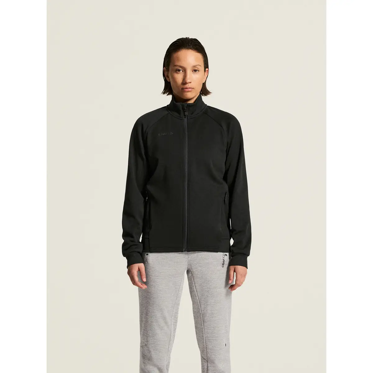 Chaqueta mujer CRAFT ADV UNIFY JACKET 1909135 84 Chaqueta mujer CRAFT ADV UNIFY JACKET 1909135, Negro, con modelo, vista frontal