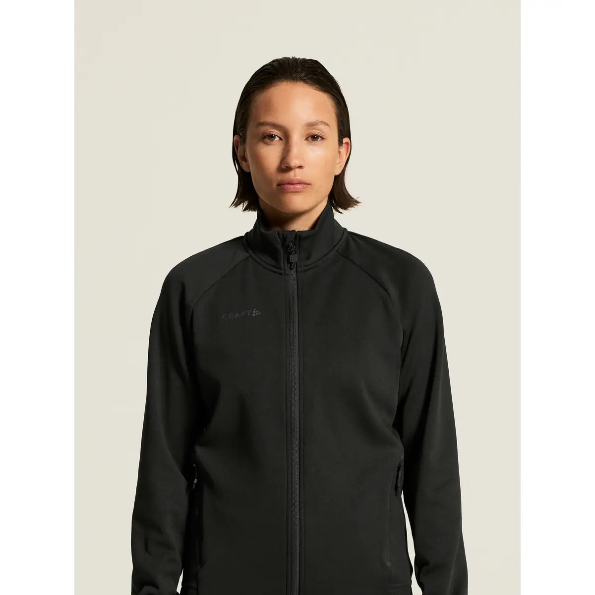 Chaqueta mujer CRAFT ADV UNIFY JACKET 1909135 81 Chaqueta mujer CRAFT ADV UNIFY JACKET 1909135, Negro, con modelo, vista frontal