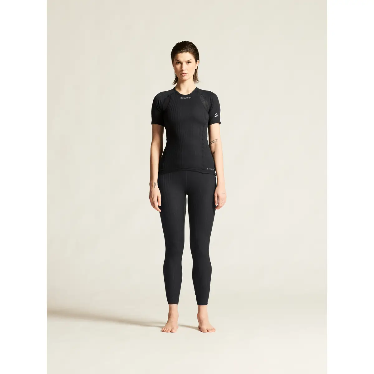 Camiseta interior mujer CRAFT ACTIVE EXTREME X SS 1909672 8 Camiseta interior mujer CRAFT ACTIVE EXTREME X SS 1909672, con modelo, vista frontal