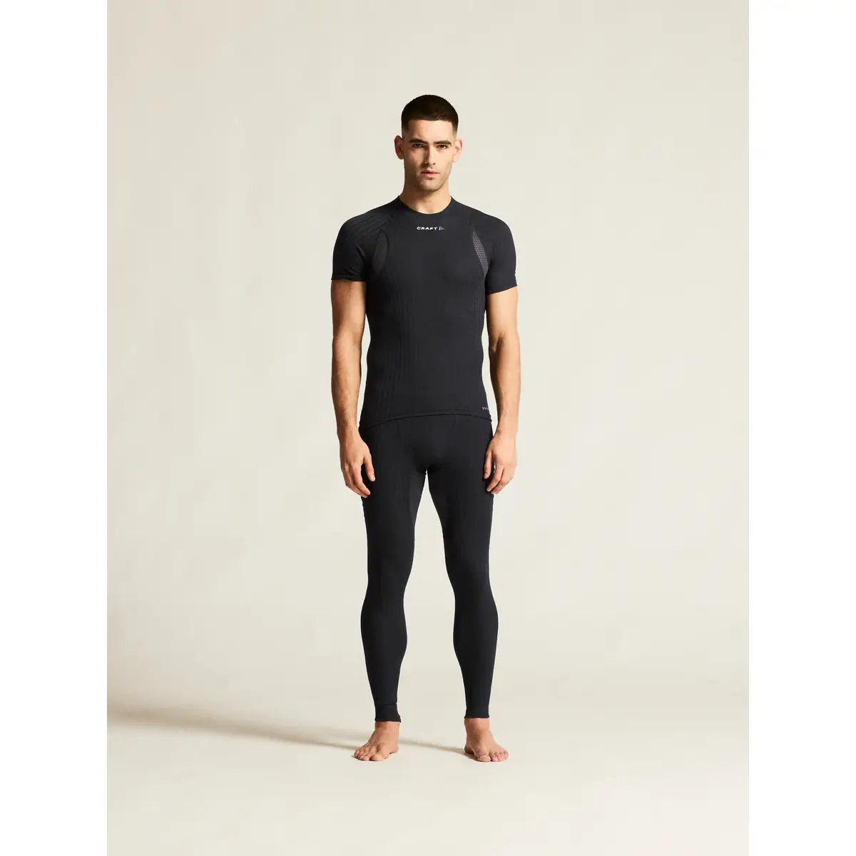 Camiseta interior hombre CRAFT ACTIVE EXTREME X SS 1909678 7 Camiseta interior hombre CRAFT ACTIVE EXTREME X SS 1909678, con modelo, vista frontal